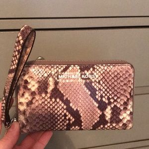 Authentic Michael Kors wristlet wallet